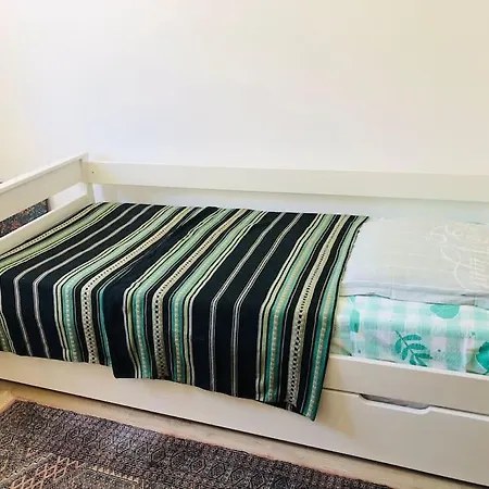 Standing Particulier Apartment